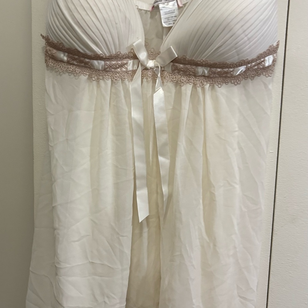 Linea Donatella Cream and Brown Lace Chemise - Picture 2 of 7